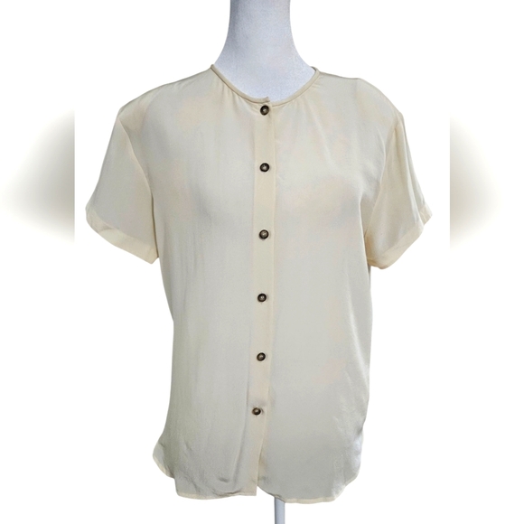 Vintage JONES NEW YORK Silk Button Down Shortsleeve Blouse In Cream. Size 10 - Picture 1 of 12